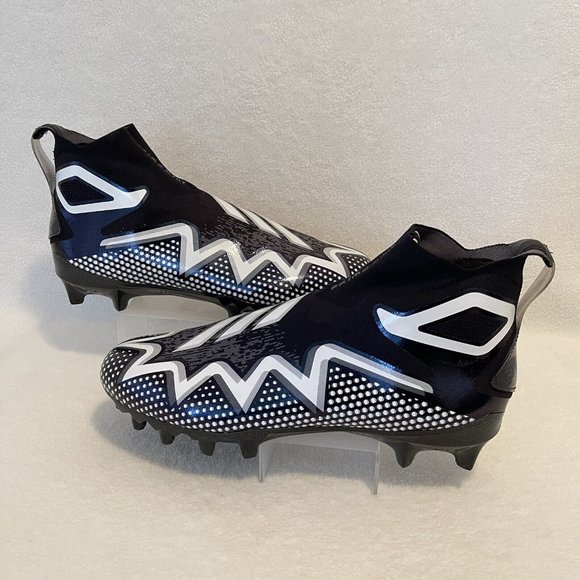 Adidas Black and White Men's Athletic Cleats - Picture 12 of 12